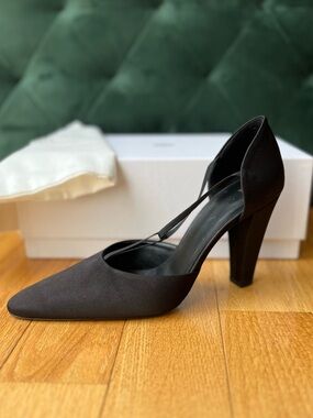 Toteme Black T-Strap D’Orsay Pumps Pointed Toe Cone Heel Size 41